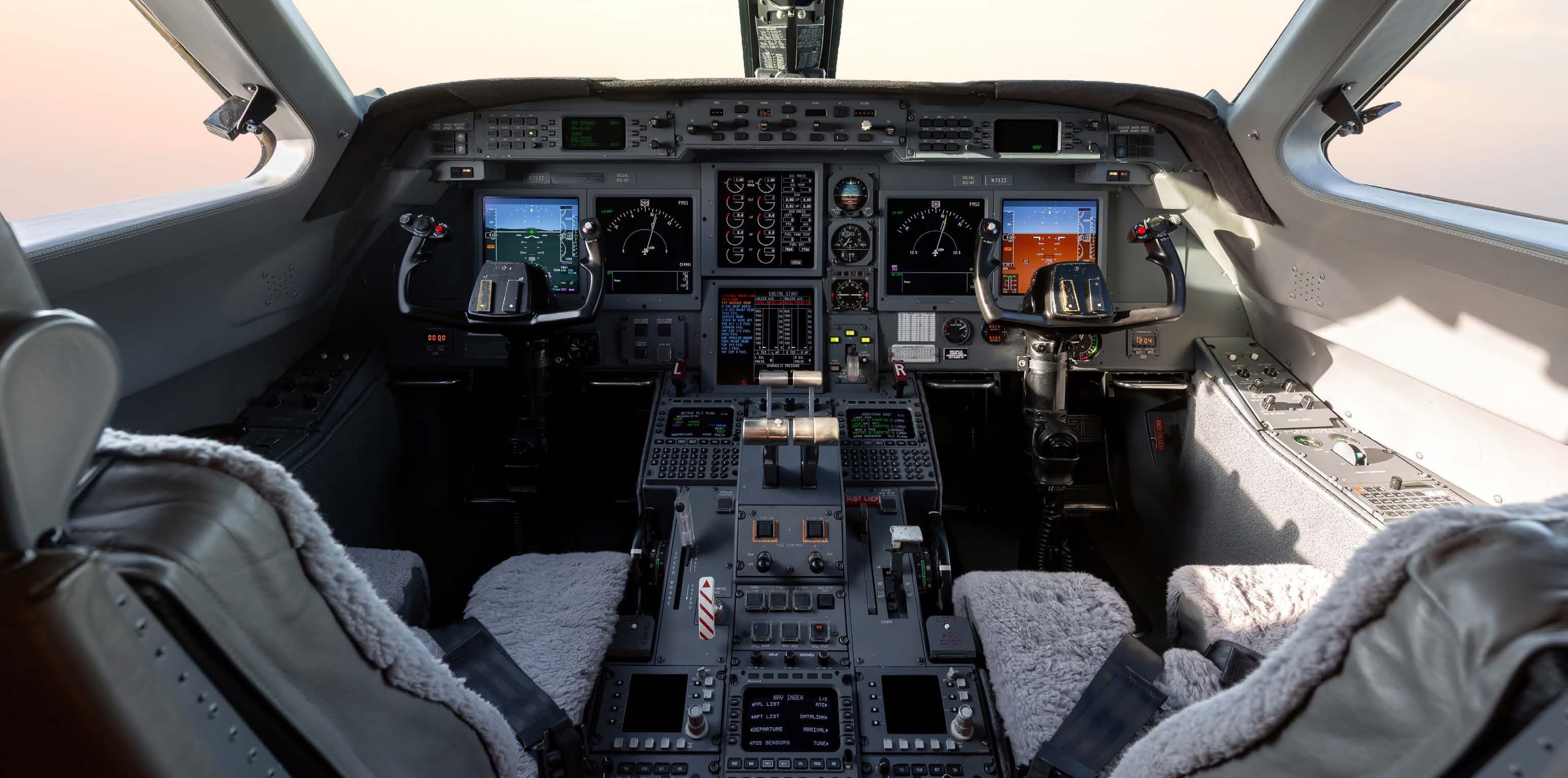 1999 Gulfstream GV - Photo 13