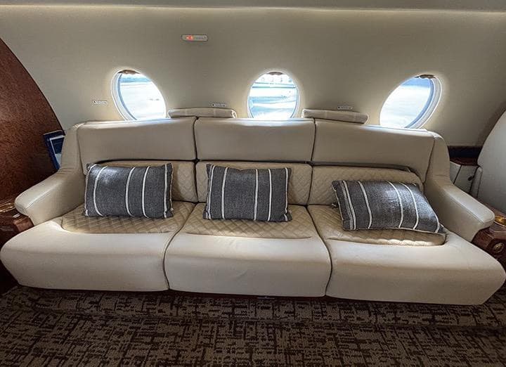 2008 Gulfstream G200 - Photo 12