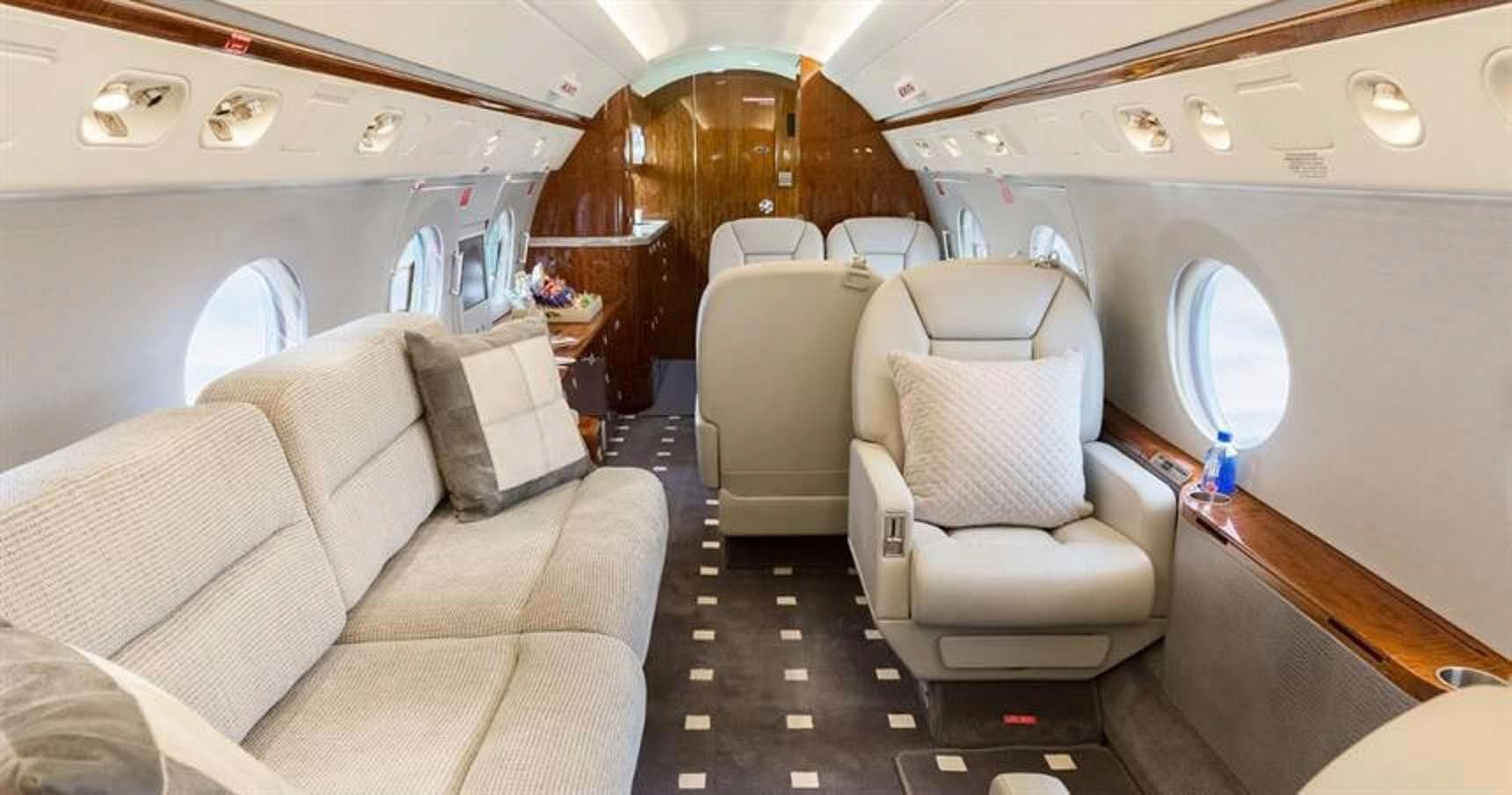 2005 Gulfstream G350 - Photo 4