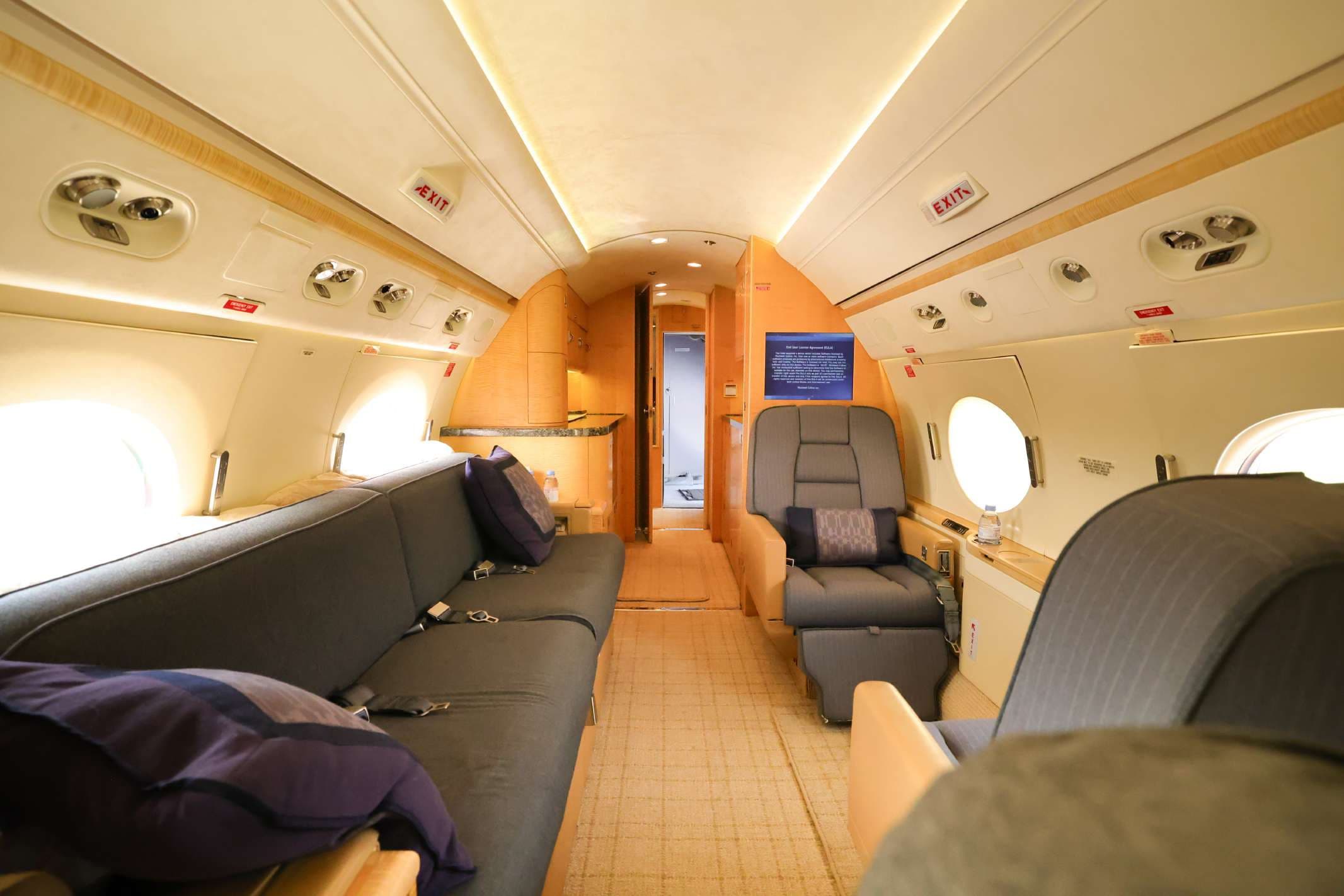 2005 Gulfstream G550 - Photo 26