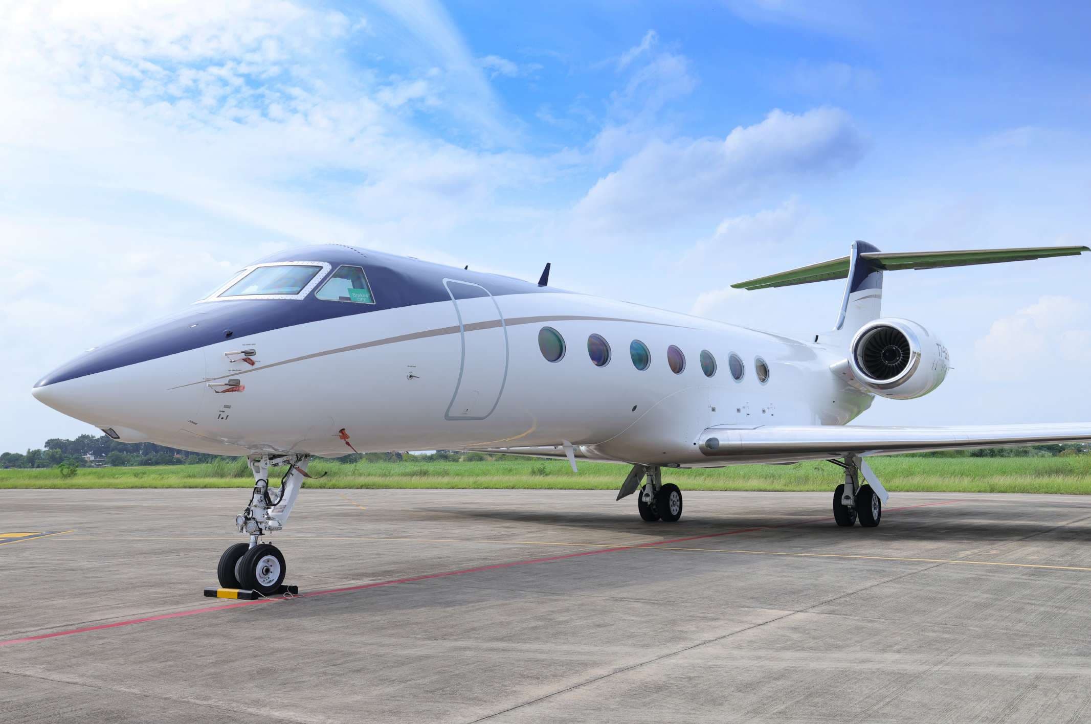 2005 Gulfstream G550 - Photo 4