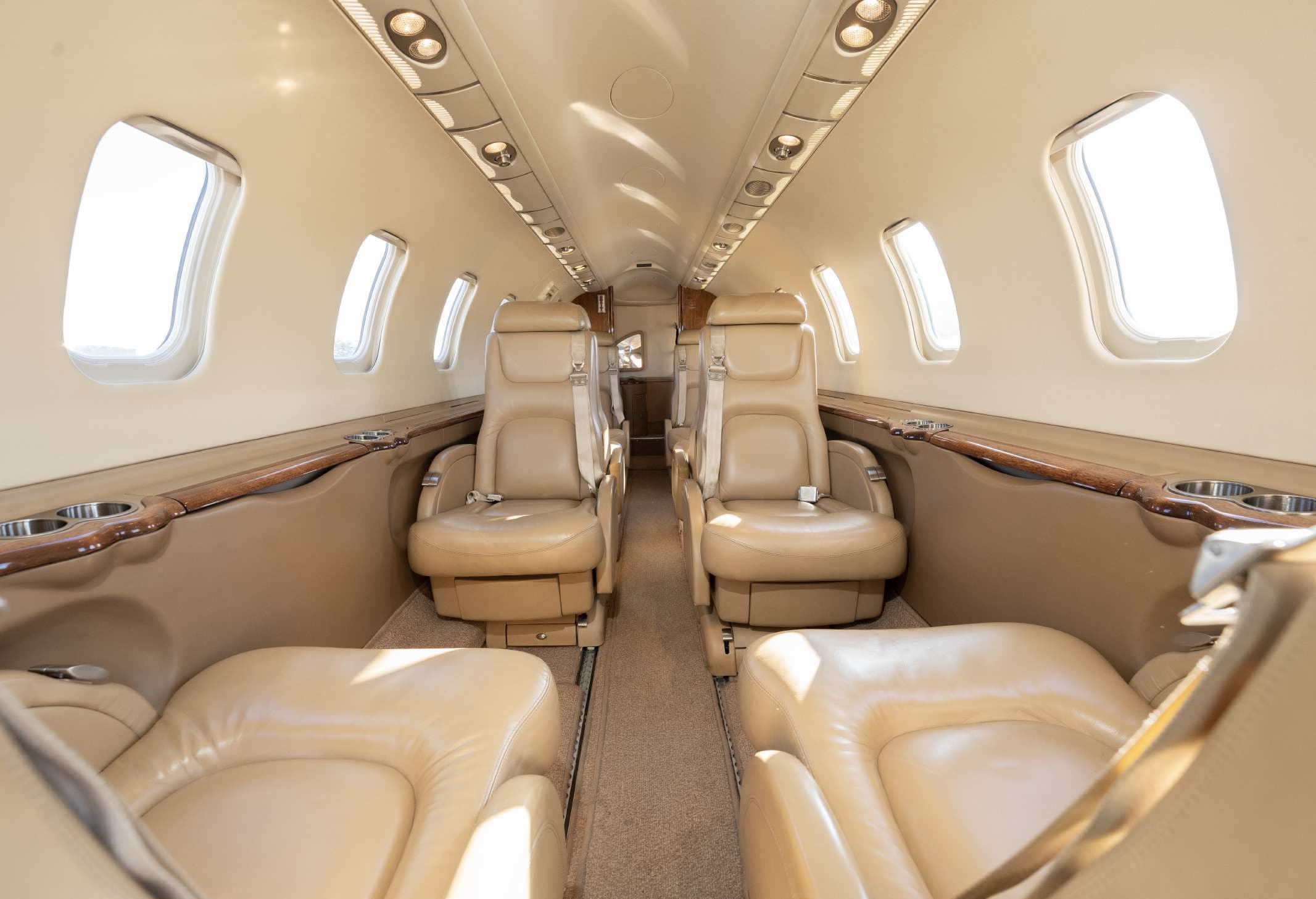 2001 Bombardier Learjet 45 - Photo 15