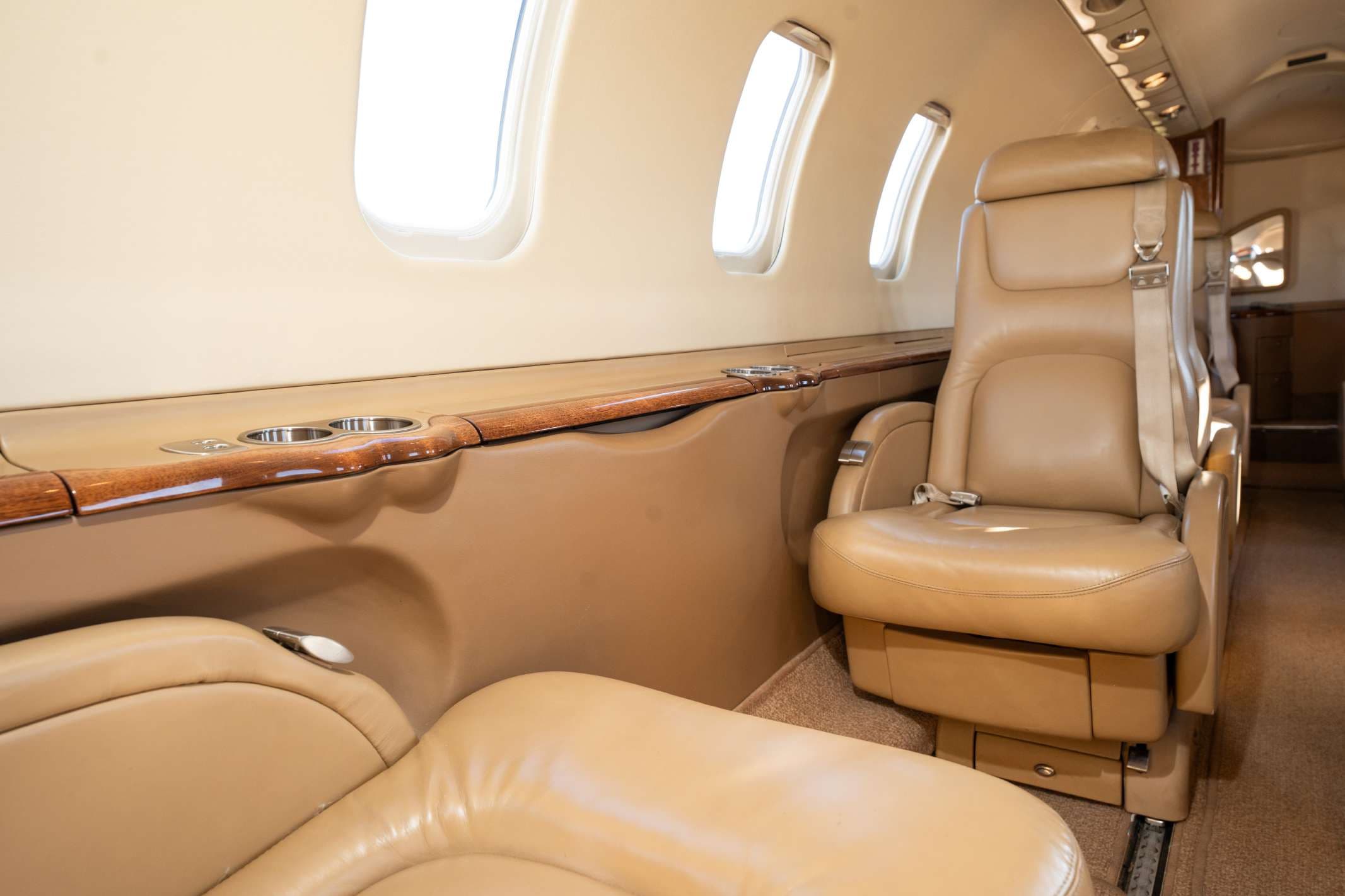 2001 Bombardier Learjet 45 - Photo 16