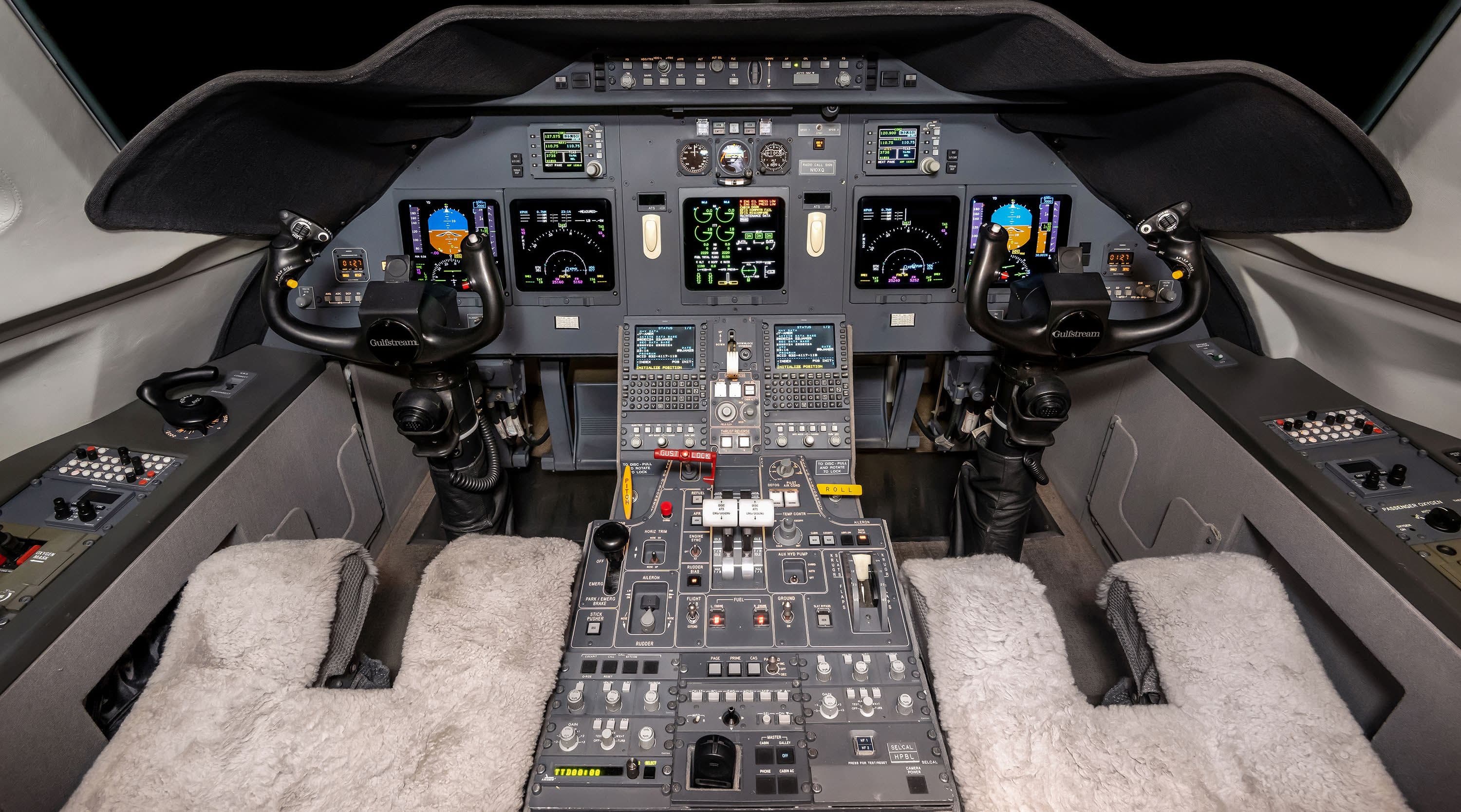 2007 Gulfstream G200 - Photo 12