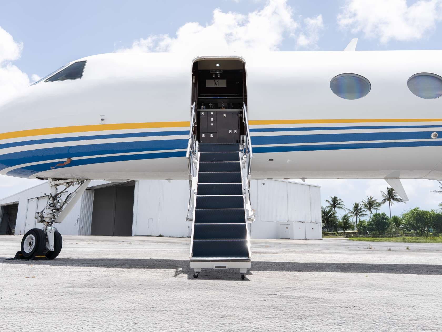 1997 Gulfstream GV - Photo 11