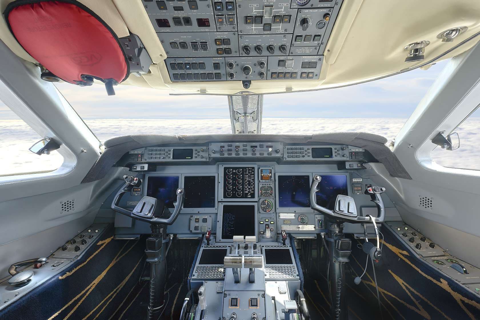 1997 Gulfstream GV - Photo 12