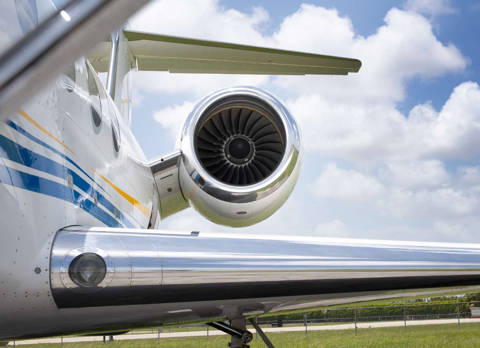 1997 Gulfstream GV - Photo 6
