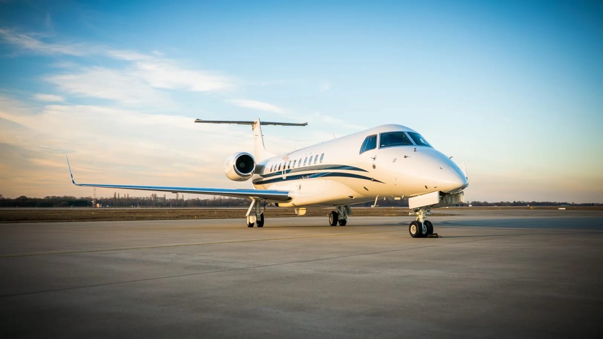 Embraer Legacy 650
