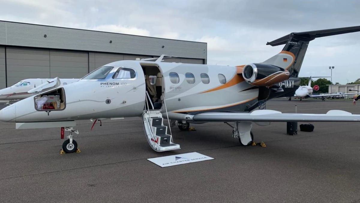 Embraer Phenom 100