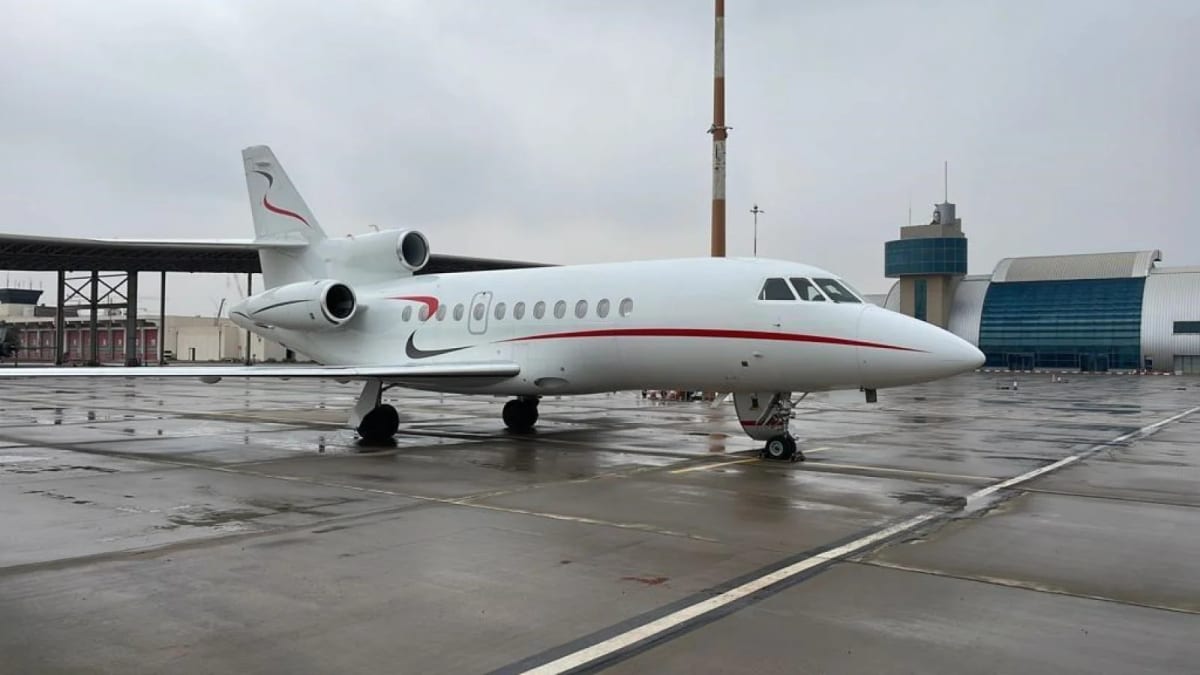 Falcon 900LX